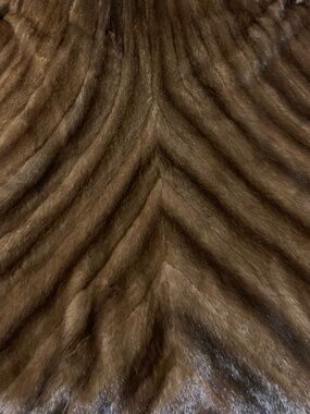 Ben Kahn Genuine Mink Fur Stroller Coat - Large - RARE Chevron V Pattern